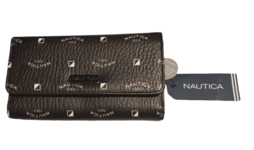 NAUTICA BILLETERA NEGRA CON CUADROS