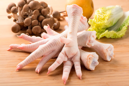 MENUDO Y PATAS DE GALLINA LIBRA