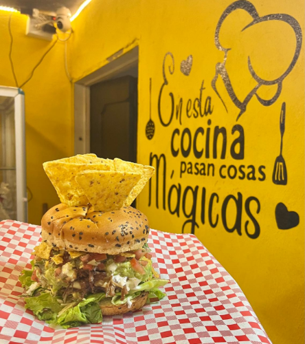 Hamburguesa Mexicana