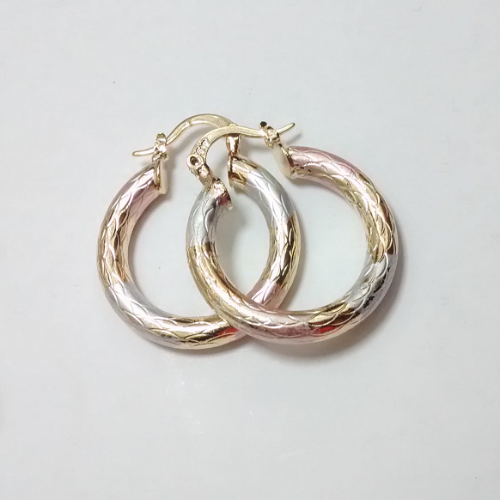 ARGOLLA EN LAMINADO LABRADAS CON FRANJAS EN CARTIER 25MM ALD00071