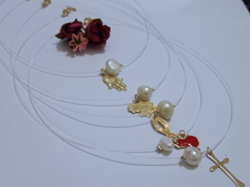 COLLAR FABRICADO EN NAHILO /FANTASMA PERLAS ORIGINALES/DIJE SURTIDOS  CLF00637
