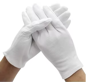 guante blanco mediano