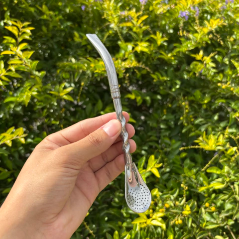 Pico de loro torsionada 18cm