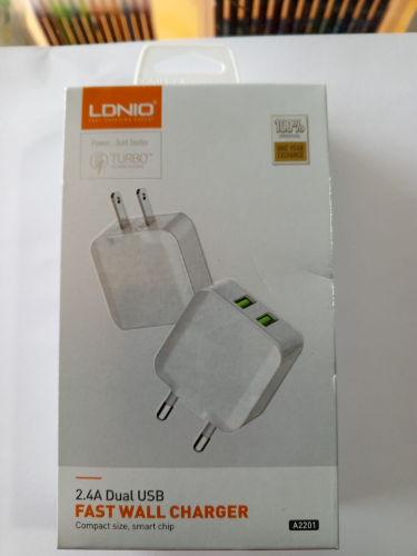 CARGADOR LDNIO A2201 V8