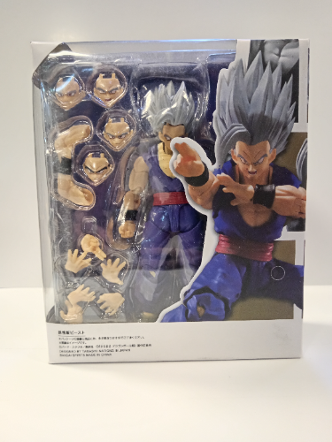 ARTICULADO GOHAN
