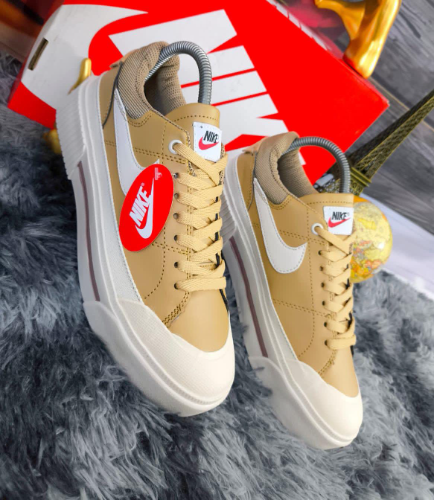 NIKE COURT LEGACY BEIGE LATTE