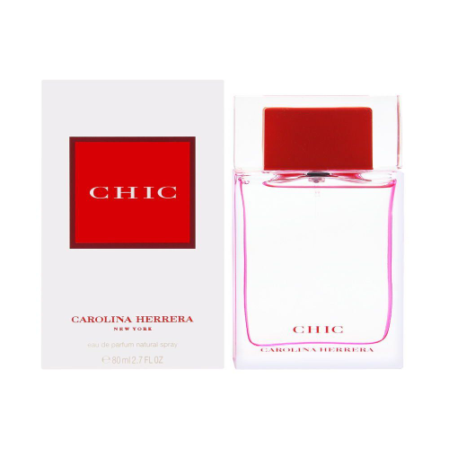 Chic Carolina Herrera woman