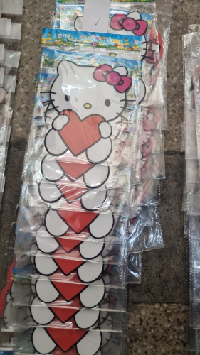FIGURA DE FOMY HELLO KITTY
