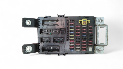 Caja de fusible Hyundai Accent 1.5 2007 diesel