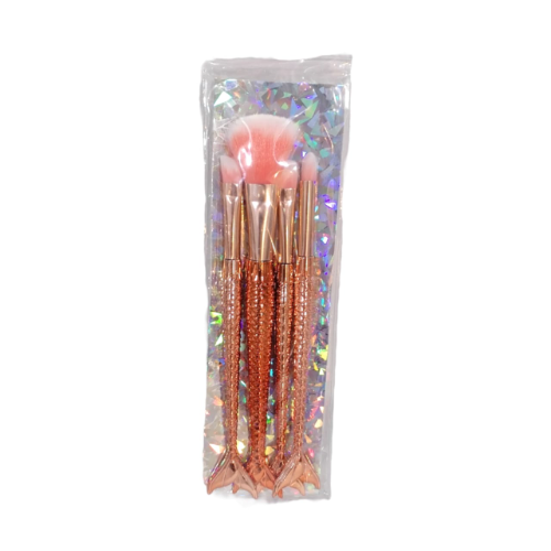 KIT DE PINCELES PARA MAQUILLAJE CON 4 UNIDADES COLOR DORADO