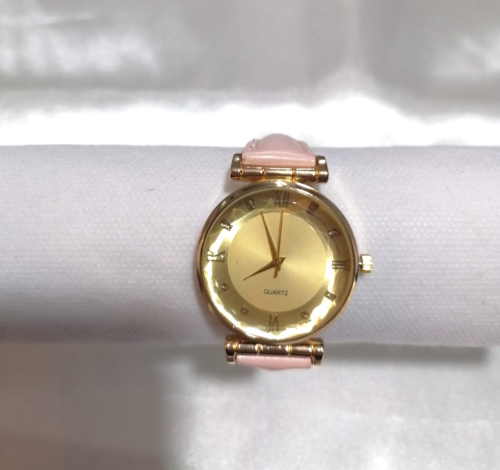 RELOJ FEMENINO  CUERO SINTÉTICO ROSADO