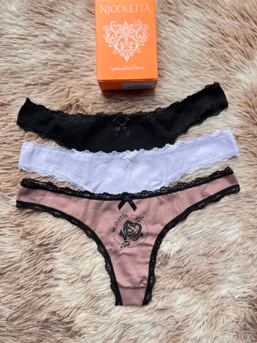 Pack Nicoletta 2300 x3 less con puntilla