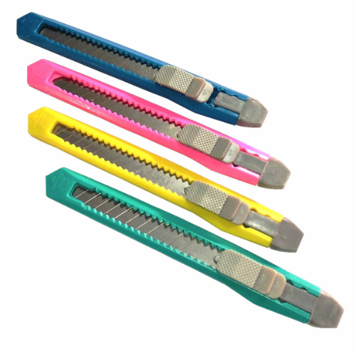 CUCHILLA PEQUEÑA PLASTICA BEIFA