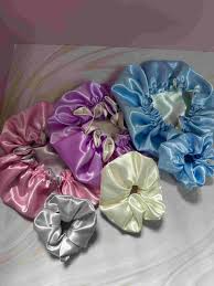 GORRO DE SATIN - SCRUNCHIE