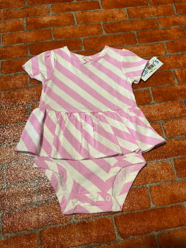 ENTERIZO- TALLA 6M