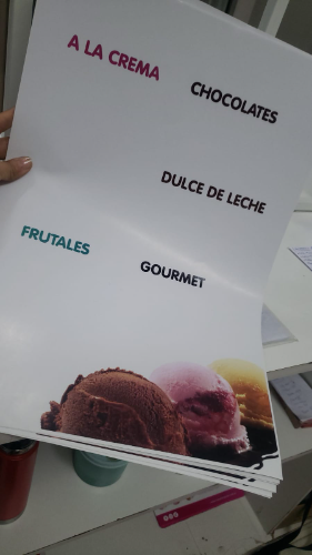 AFICHE CREMAS