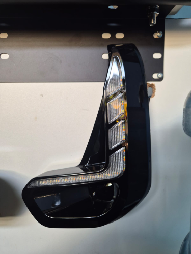 DRL Hilux Rocco pocos leds