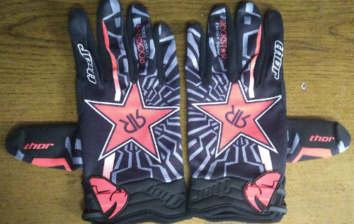 GUANTES