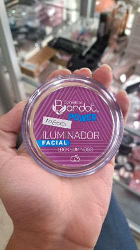 iluminador compacto bardot nude