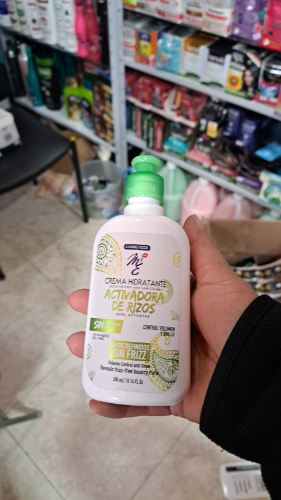 crema hidratante activador de rizos MYY tarro