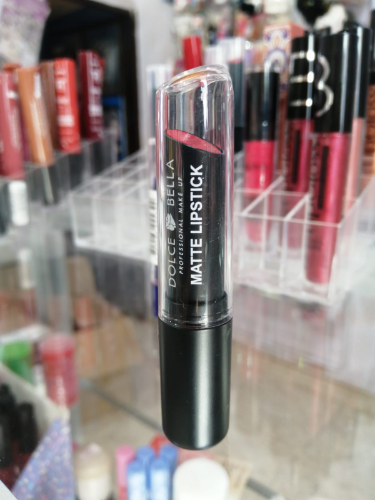 labial en barra dolce bella
