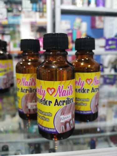 removedor acrilico lovely 30ml
