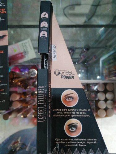delineador bardot power