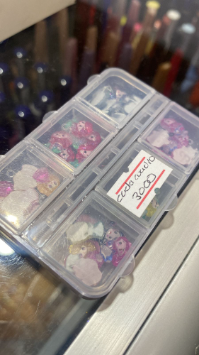 CAJA PRINCESAS PARA SEMI
