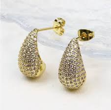 ARETES GOTA BRILLANTE