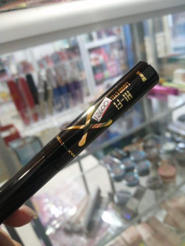 delineador liquido max factor hifi