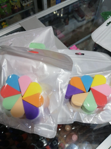pomitos triangulares