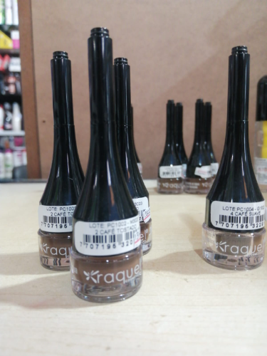 betun de cejas con pincel raquel cafe medio