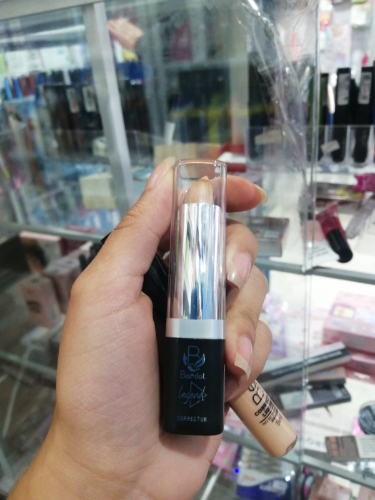 corrector en barra bardot 2