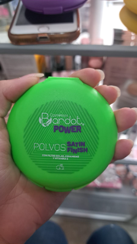 polvos bardot power  verdes