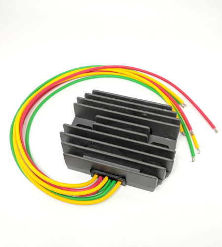 REGULADOR UNIVERSAL 25 AMPERIOS  INDUSEL